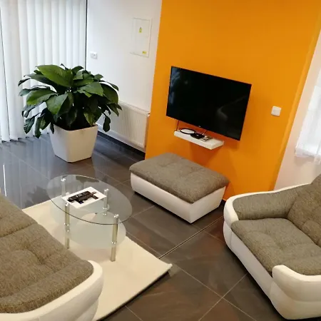 Apartmany Duo Dacice Exterior photo